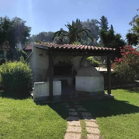 Prázdninový dům άνετος για χαλάρωση Perama (Corfu)