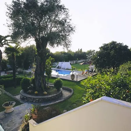 άνετος για χαλάρωση Perama (Corfu)